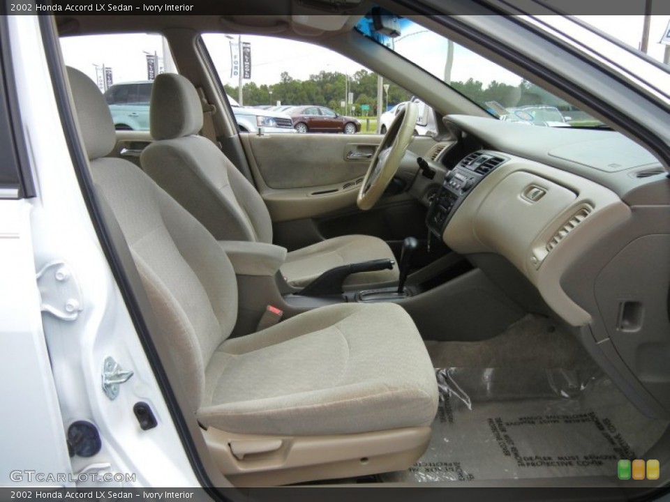 Ivory Interior Photo for the 2002 Honda Accord LX Sedan #69044579