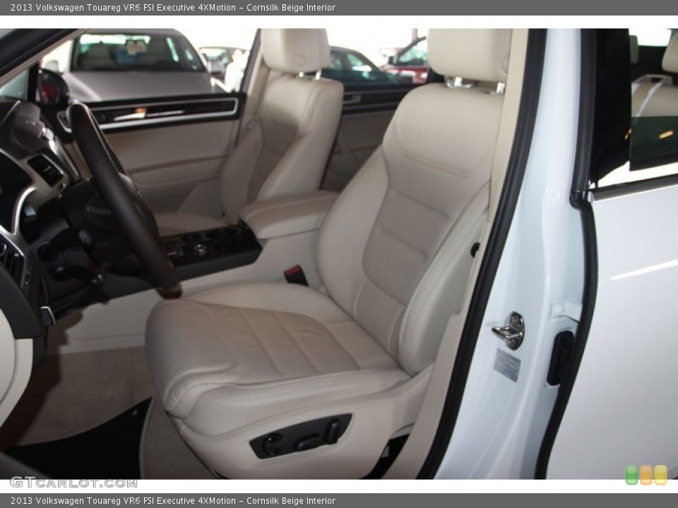 Cornsilk Beige Interior Photo for the 2013 Volkswagen Touareg VR6 FSI Executive 4XMotion #69047969