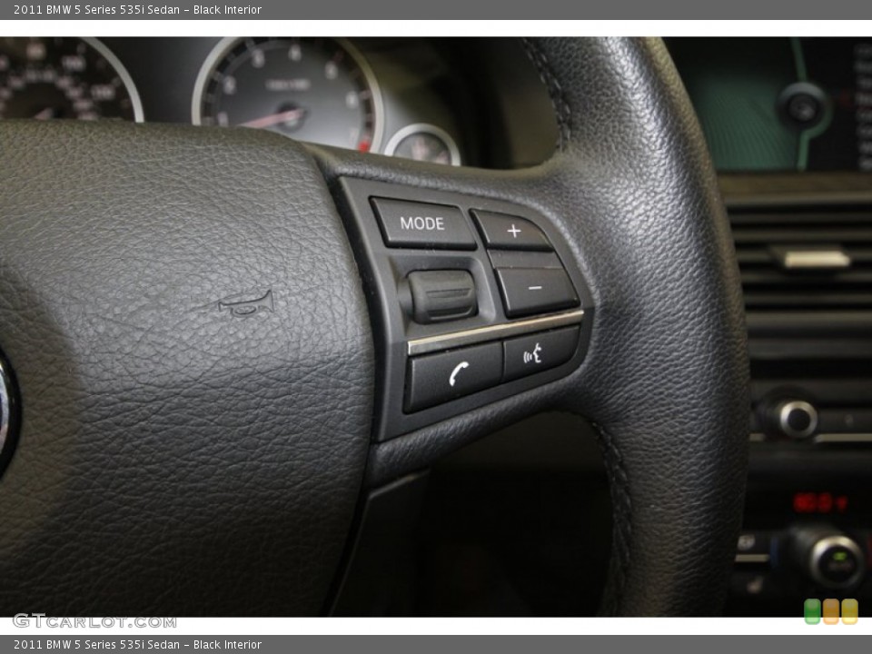 Black Interior Controls for the 2011 BMW 5 Series 535i Sedan #69051983