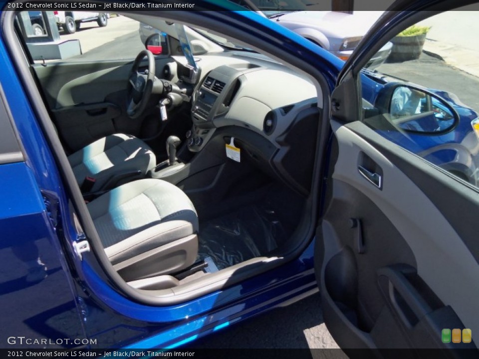 Jet Black/Dark Titanium Interior Photo for the 2012 Chevrolet Sonic LS Sedan #69053558