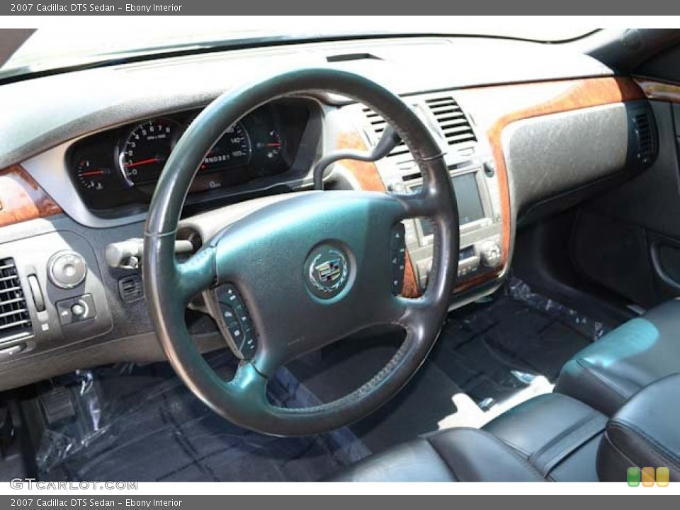Ebony Interior Dashboard for the 2007 Cadillac DTS Sedan #69055567
