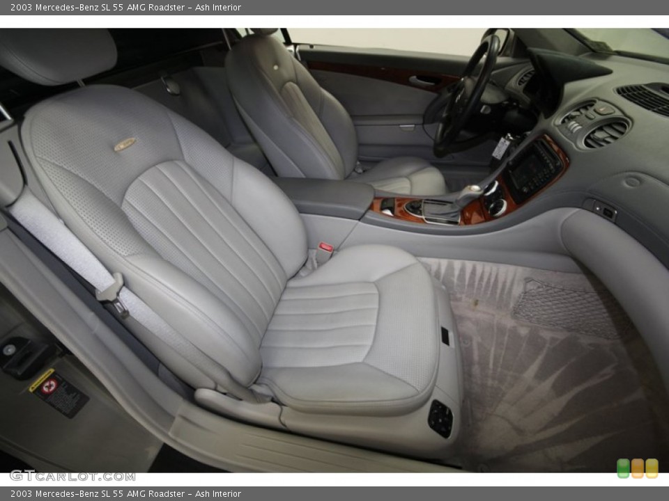 Ash Interior Photo for the 2003 Mercedes-Benz SL 55 AMG Roadster #69056537