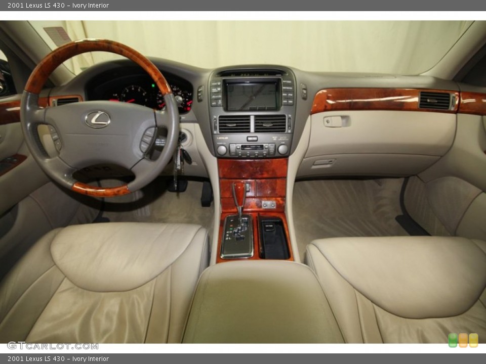 Ivory Interior Dashboard for the 2001 Lexus LS 430 #69056630