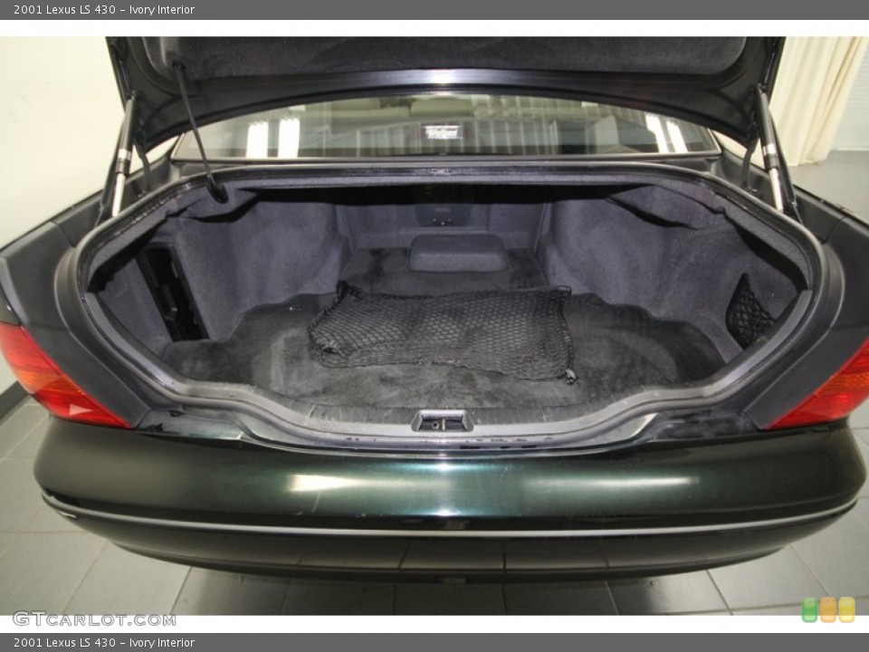 Ivory Interior Trunk for the 2001 Lexus LS 430 #69056930