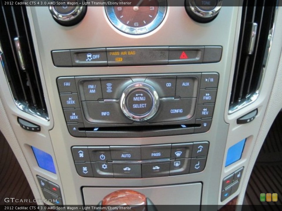 Light Titanium/Ebony Interior Controls for the 2012 Cadillac CTS 4 3.0 AWD Sport Wagon #69073136
