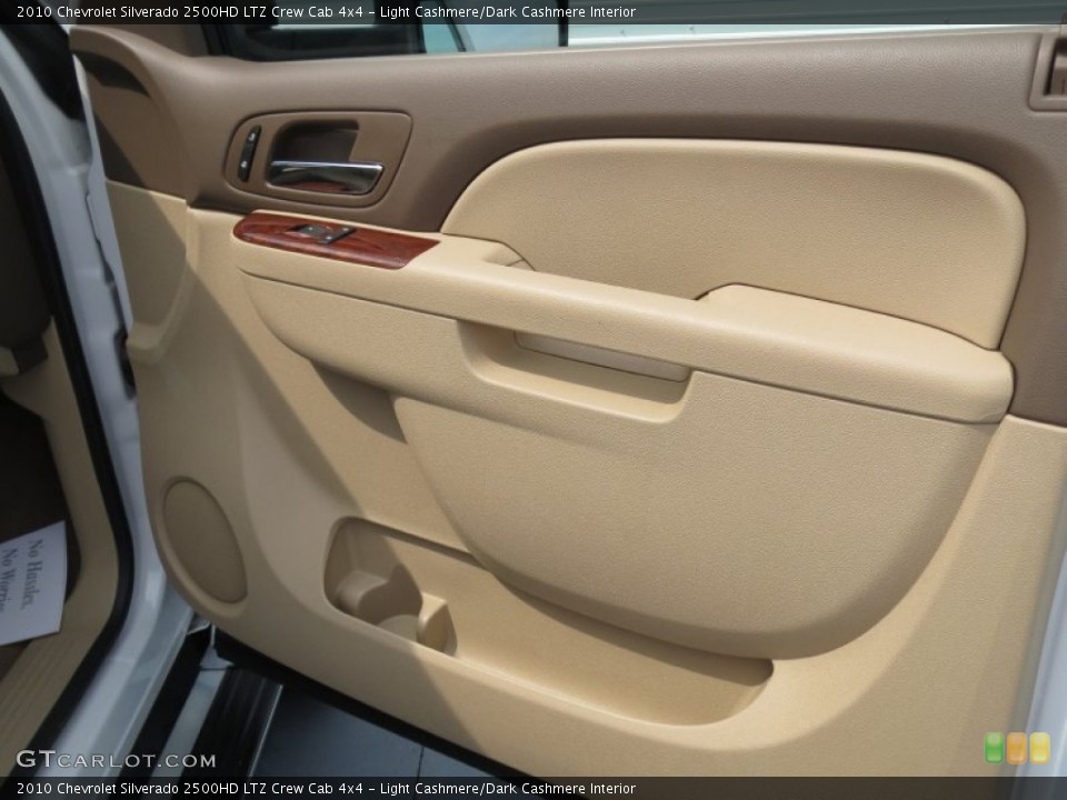 Light Cashmere/Dark Cashmere Interior Door Panel for the 2010 Chevrolet Silverado 2500HD LTZ Crew Cab 4x4 #69081577