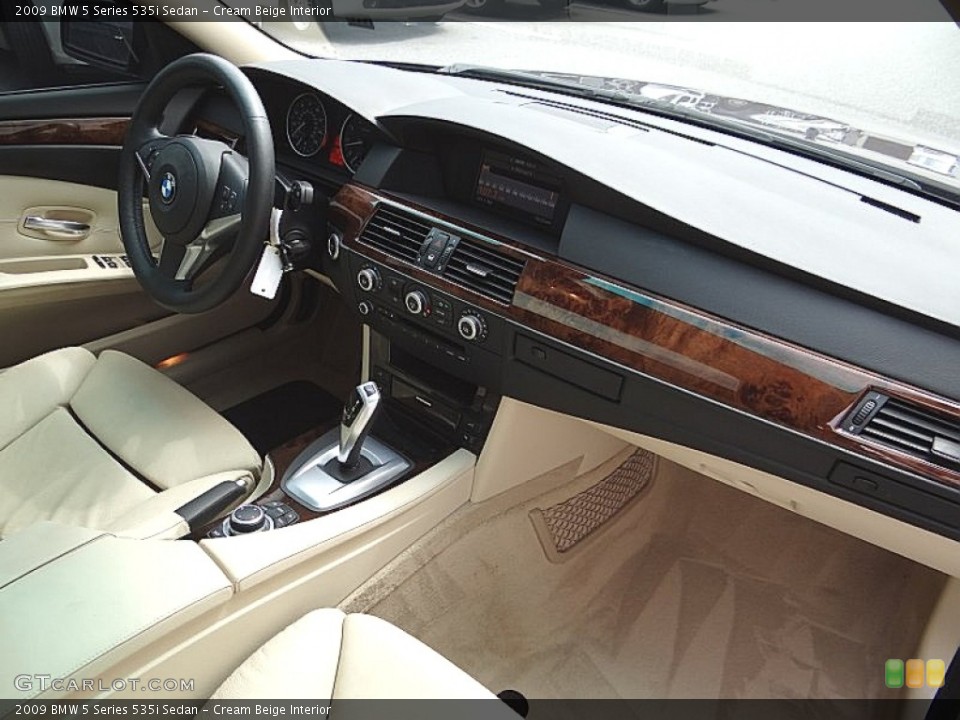 Cream Beige Interior Dashboard for the 2009 BMW 5 Series 535i Sedan #69112262