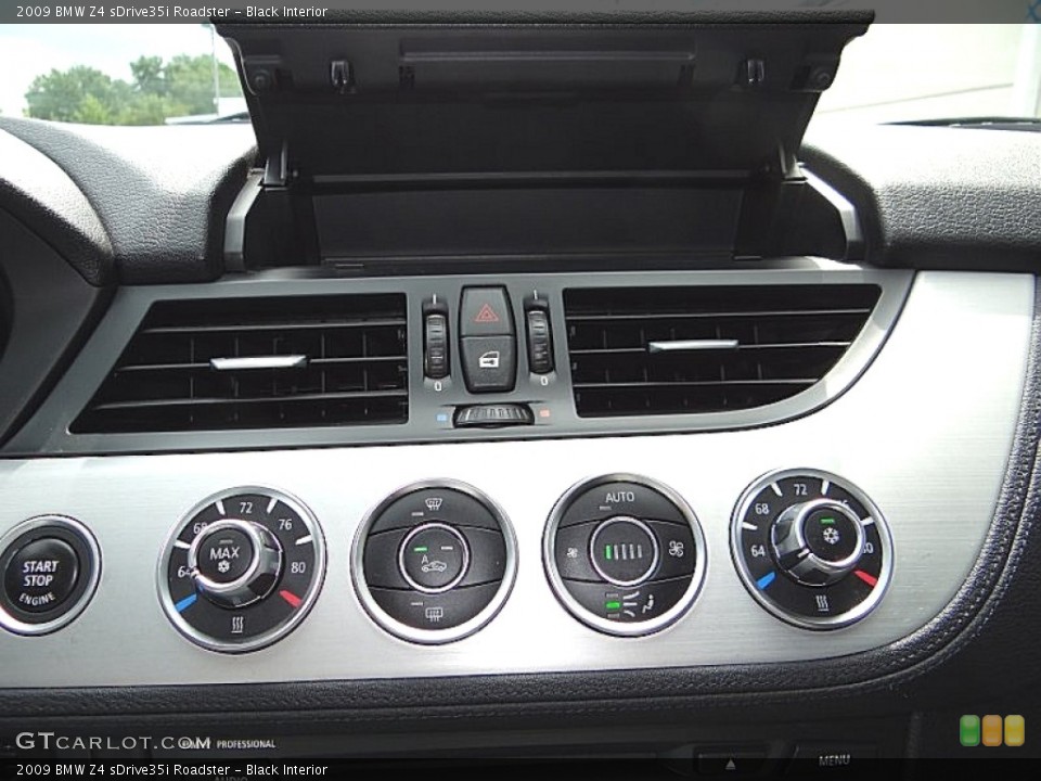 Black Interior Controls for the 2009 BMW Z4 sDrive35i Roadster #69112439