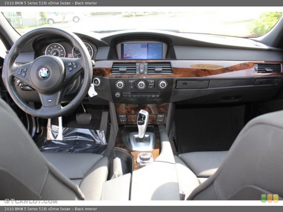 Black Interior Dashboard for the 2010 BMW 5 Series 528i xDrive Sedan #69114890