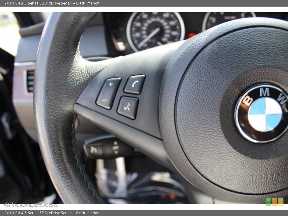 Black Interior Controls for the 2010 BMW 5 Series 528i xDrive Sedan #69114926
