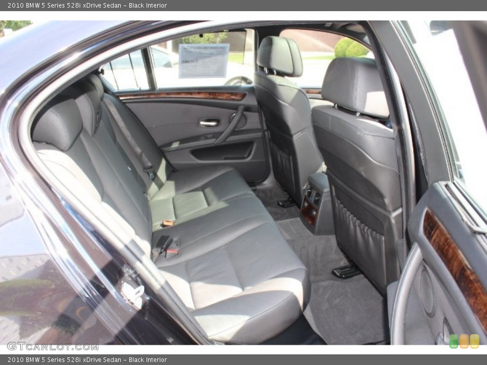 Black Interior Rear Seat for the 2010 BMW 5 Series 528i xDrive Sedan #69114989