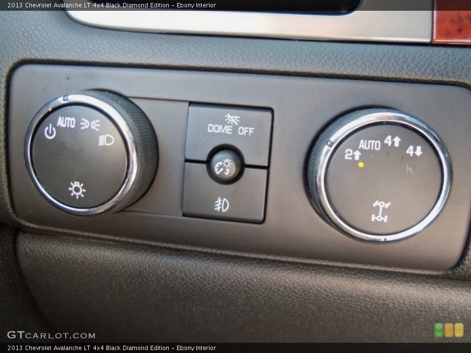 Ebony Interior Controls for the 2013 Chevrolet Avalanche LT 4x4 Black Diamond Edition #69117681