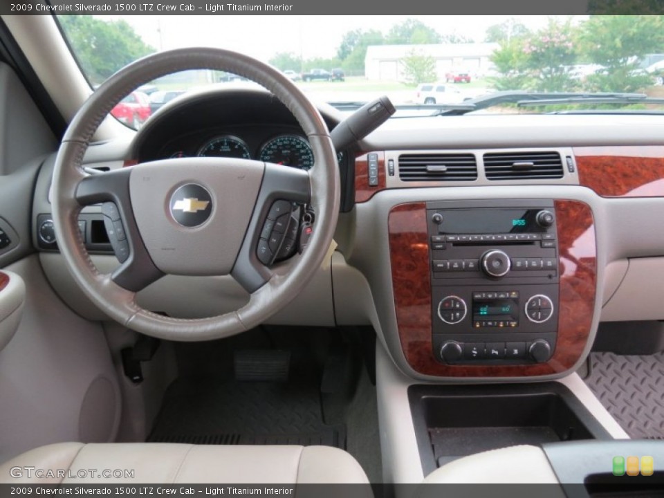 Light Titanium Interior Dashboard for the 2009 Chevrolet Silverado 1500 LTZ Crew Cab #69118598