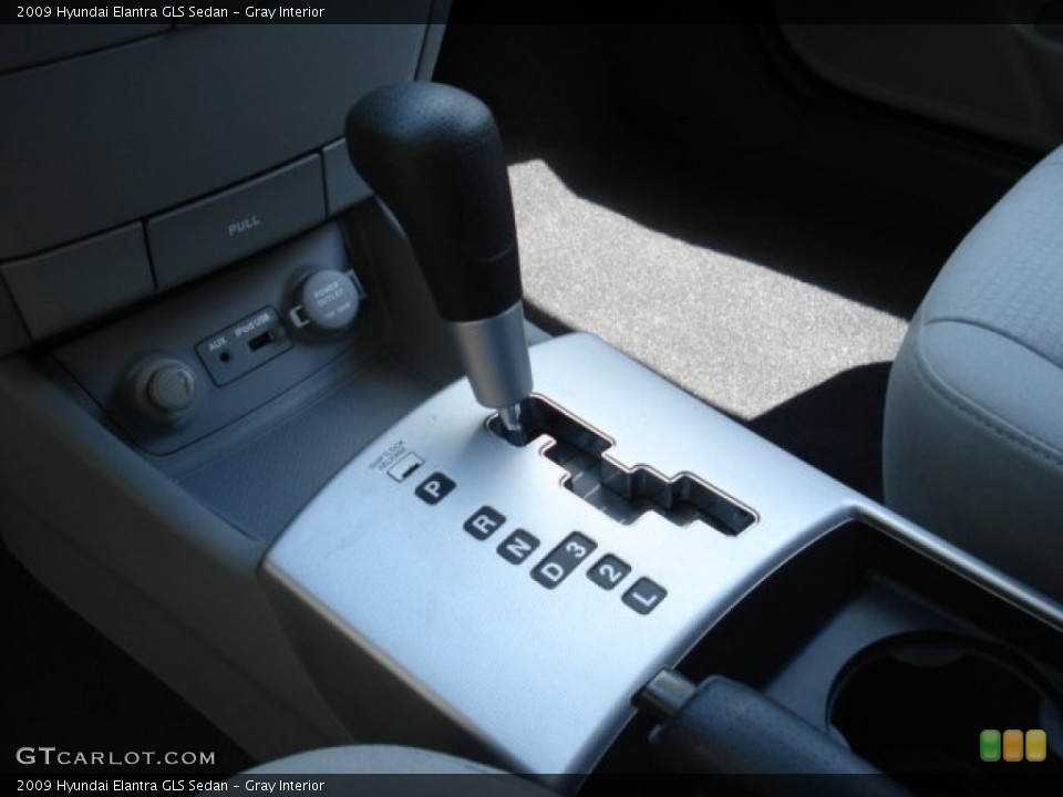 Gray Interior Transmission for the 2009 Hyundai Elantra GLS Sedan #69118691