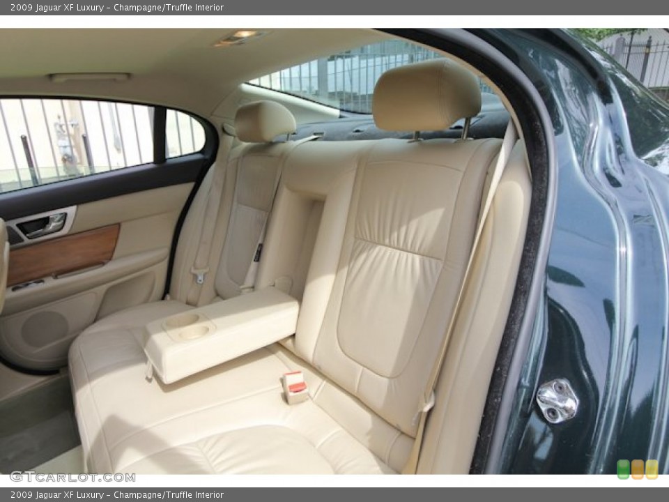 Champagne/Truffle Interior Rear Seat for the 2009 Jaguar XF Luxury #69120140