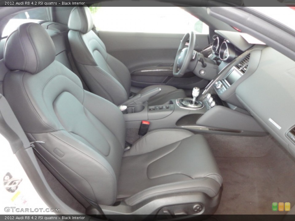 Black Interior Photo for the 2012 Audi R8 4.2 FSI quattro #69121211