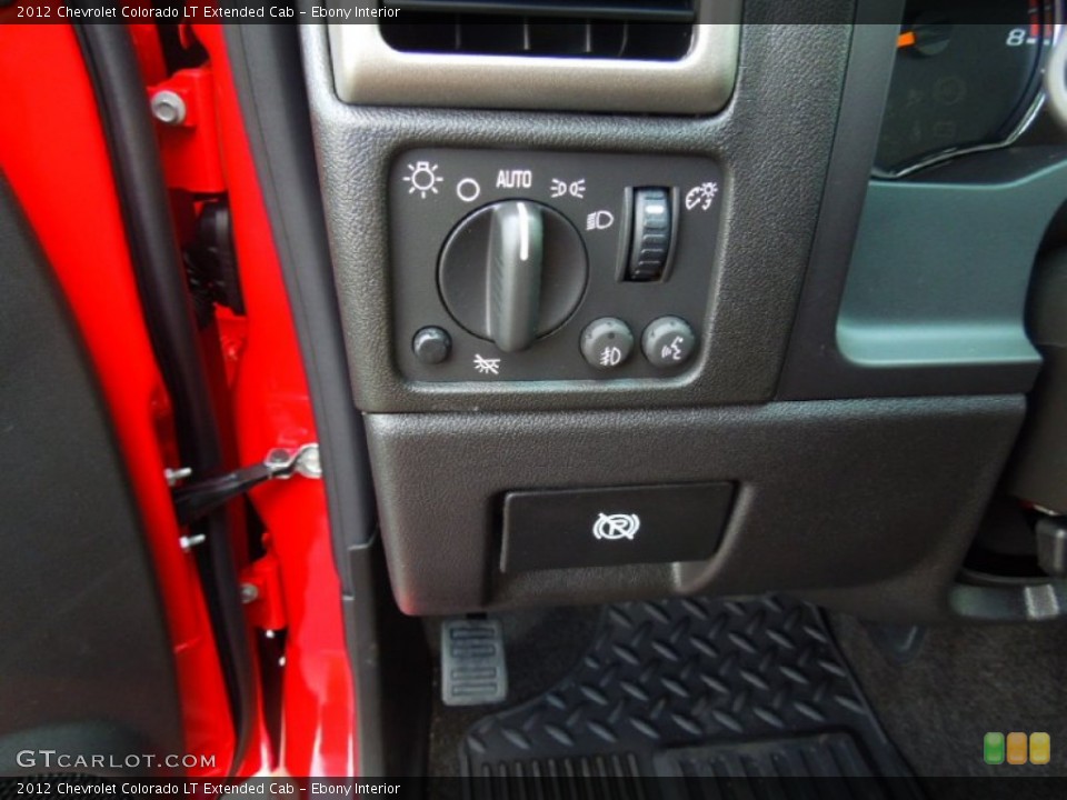 Ebony Interior Controls for the 2012 Chevrolet Colorado LT Extended Cab #69138830