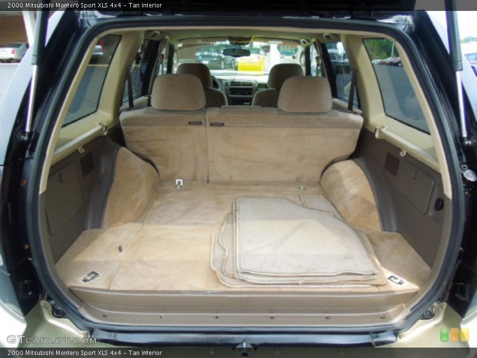 Tan Interior Trunk for the 2000 Mitsubishi Montero Sport XLS 4x4 #69155230