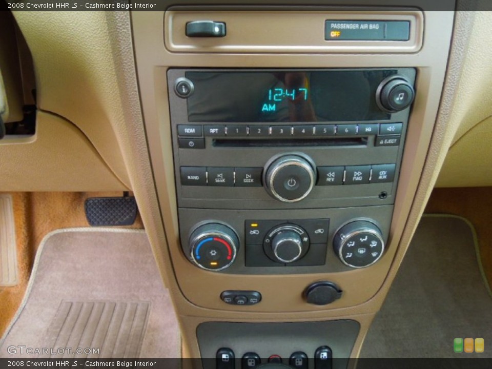 Cashmere Beige Interior Controls for the 2008 Chevrolet HHR LS #69155914
