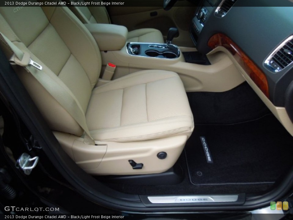 Black/Light Frost Beige Interior Photo for the 2013 Dodge Durango Citadel AWD #69157531