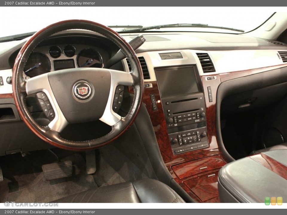 Ebony/Ebony Interior Dashboard for the 2007 Cadillac Escalade AWD #69166507