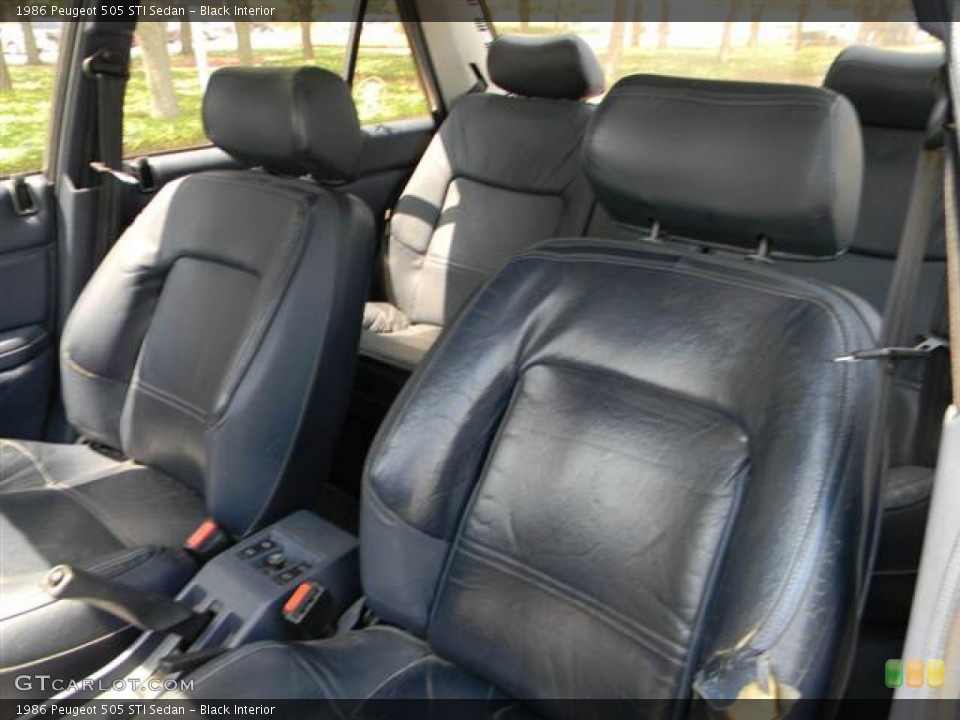 Black Interior Front Seat for the 1986 Peugeot 505 STI Sedan #69168754