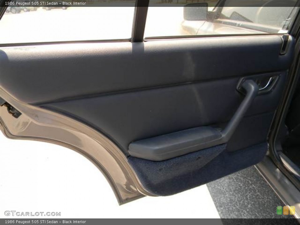 Black Interior Door Panel for the 1986 Peugeot 505 STI Sedan #69168804