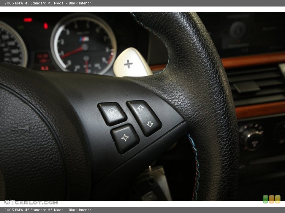 Black Interior Controls for the 2006 BMW M5  #69174634
