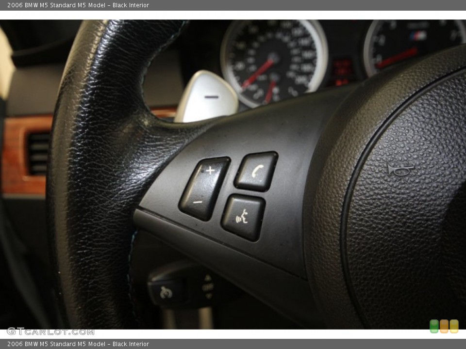 Black Interior Controls for the 2006 BMW M5  #69174643