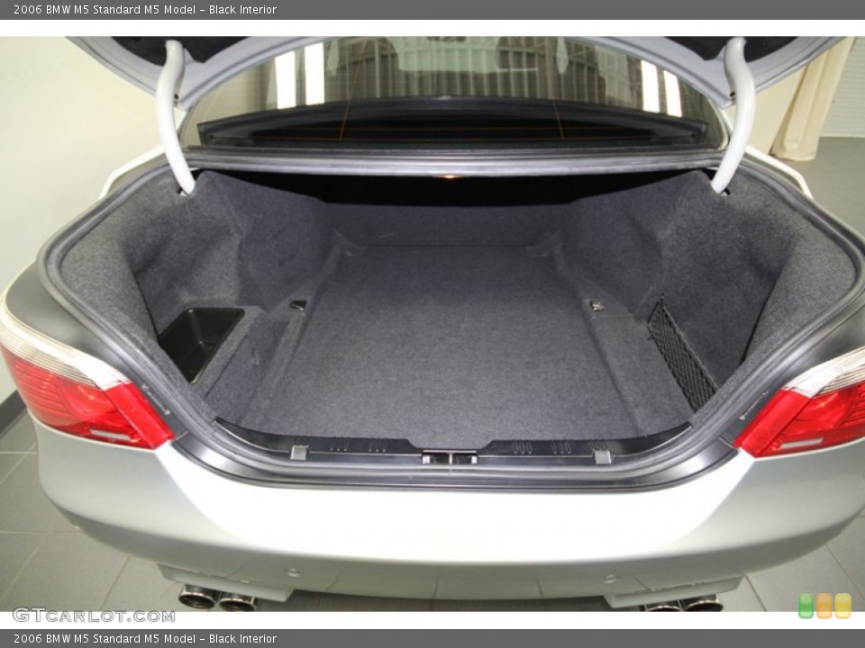 Black Interior Trunk for the 2006 BMW M5  #69174703