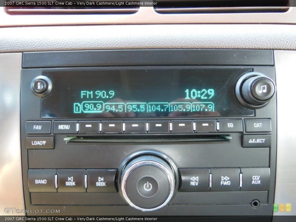 Very Dark Cashmere/Light Cashmere Interior Controls for the 2007 GMC Sierra 1500 SLT Crew Cab #69177778