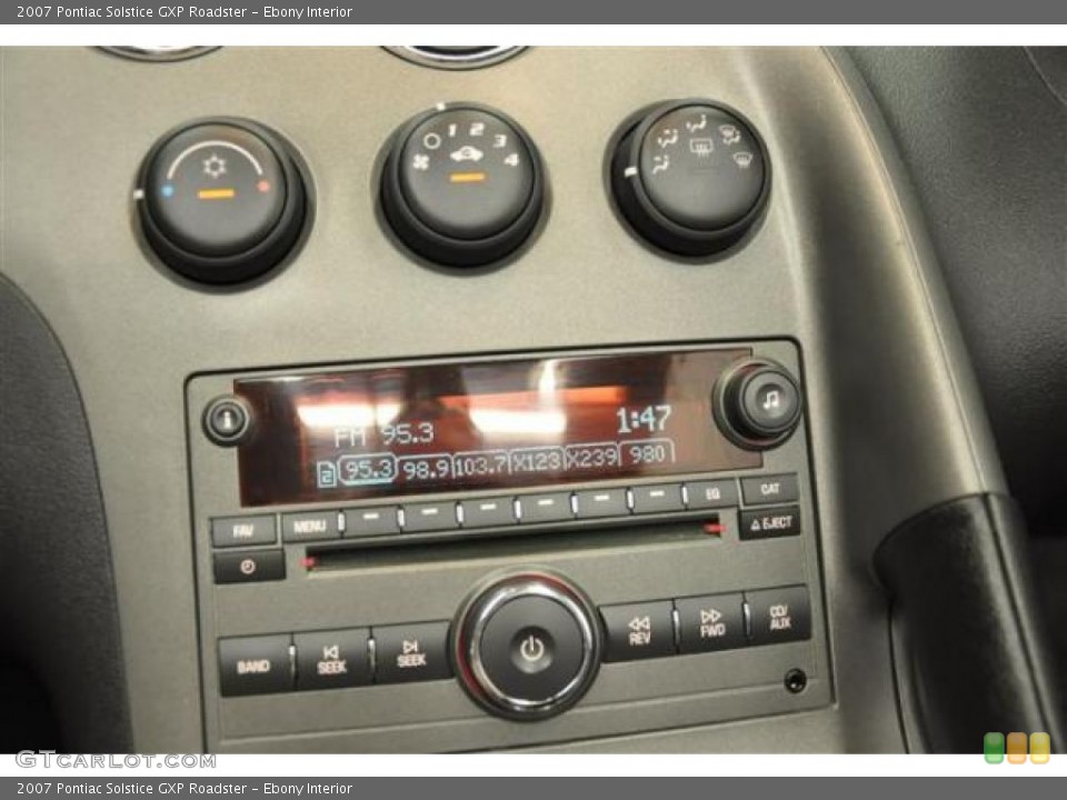 Ebony Interior Controls for the 2007 Pontiac Solstice GXP Roadster #69179131