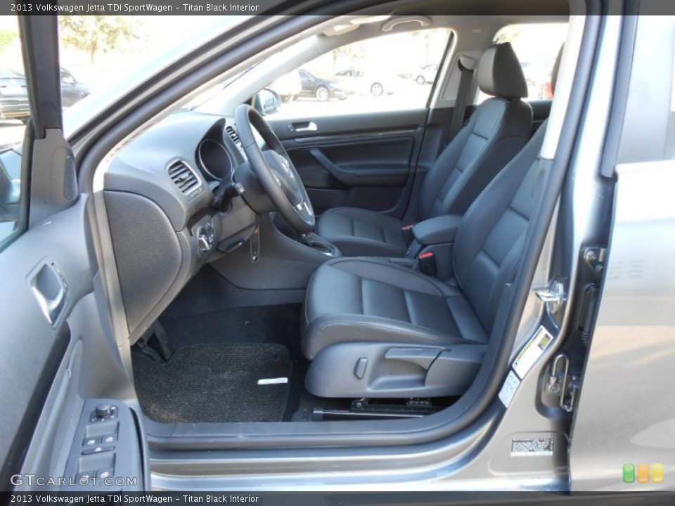 Titan Black Interior Photo for the 2013 Volkswagen Jetta TDI SportWagen #69185164