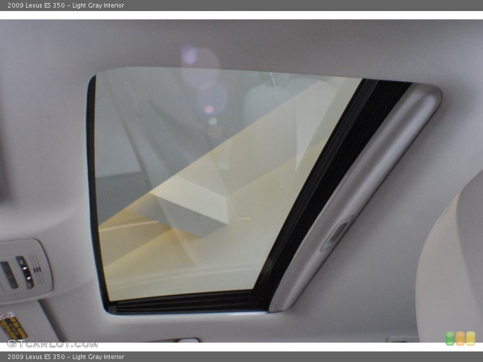 Light Gray Interior Sunroof for the 2009 Lexus ES 350 #69193166