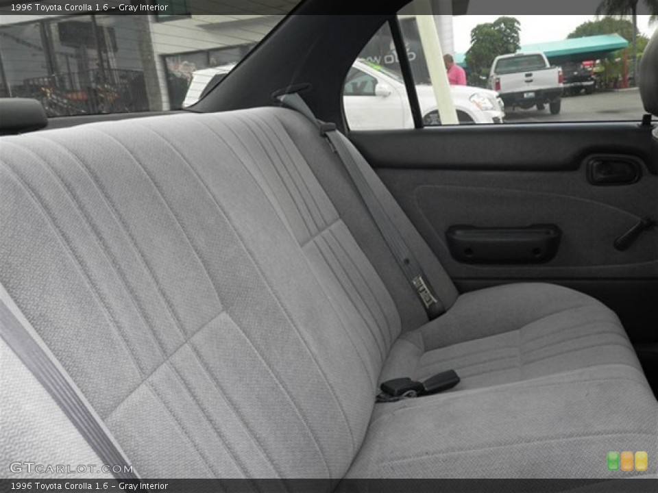 Gray Interior Photo for the 1996 Toyota Corolla 1.6 #69199819