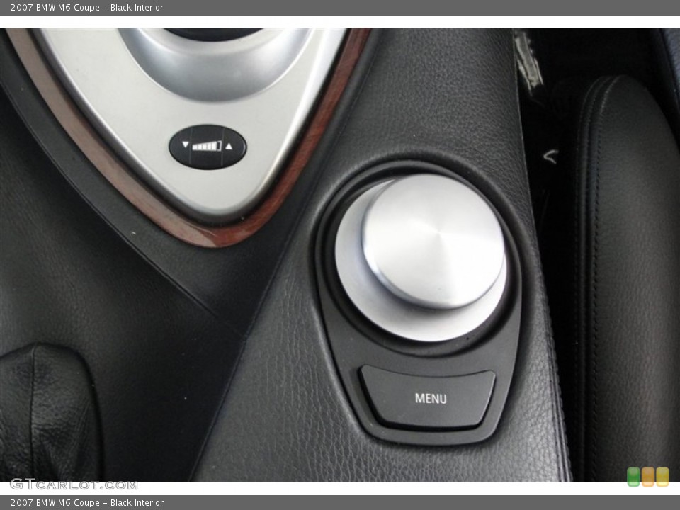 Black Interior Controls for the 2007 BMW M6 Coupe #69209903