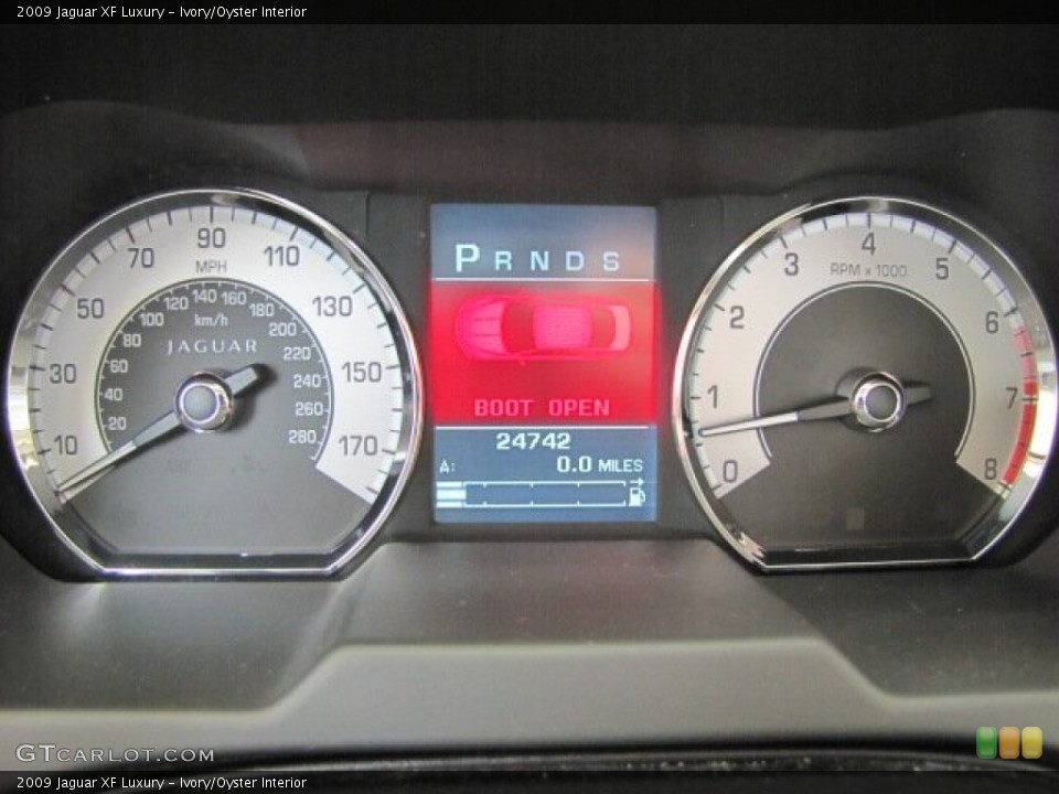 Ivory/Oyster Interior Gauges for the 2009 Jaguar XF Luxury #69212699