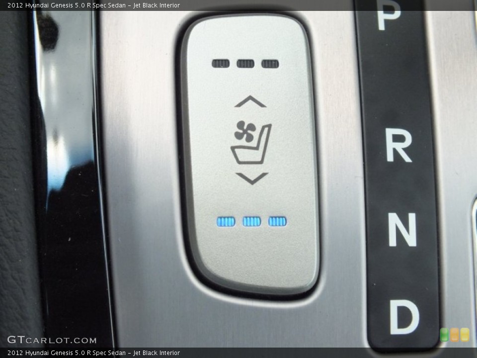 Jet Black Interior Controls for the 2012 Hyundai Genesis 5.0 R Spec Sedan #69218913