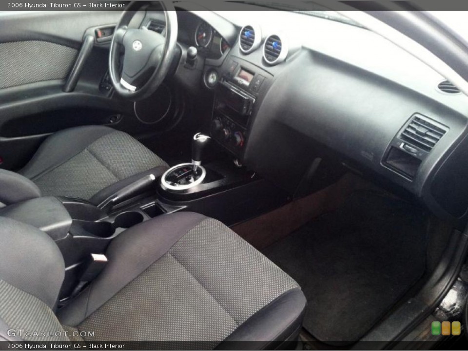 Black Interior Photo for the 2006 Hyundai Tiburon GS #69226002