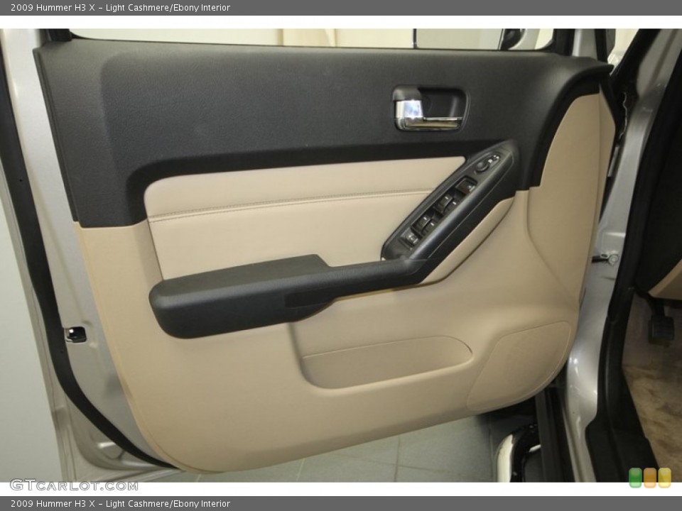 Light Cashmere/Ebony Interior Door Panel for the 2009 Hummer H3 X #69229737
