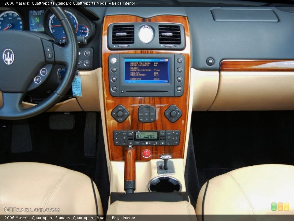Beige Interior Controls for the 2006 Maserati Quattroporte  #69230196