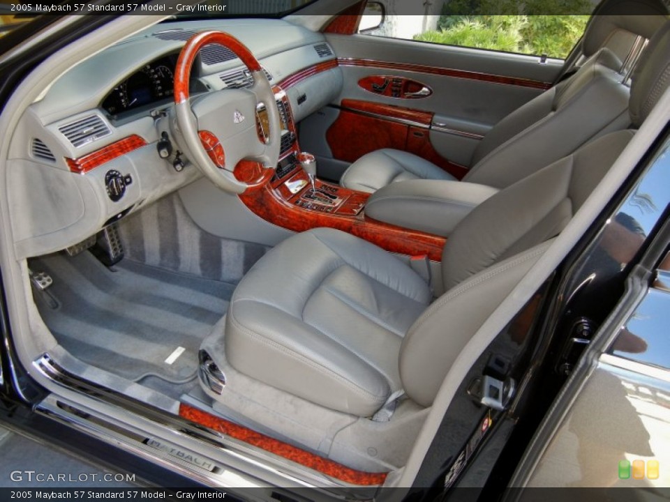 Gray Interior Photo for the 2005 Maybach 57  #69230649