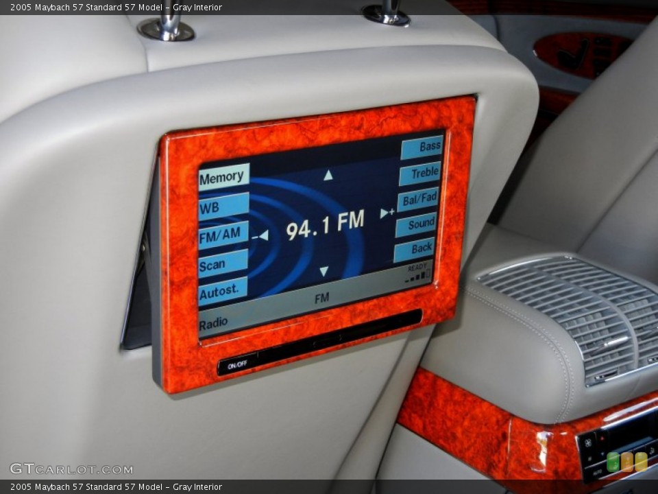 Gray Interior Controls for the 2005 Maybach 57  #69230895
