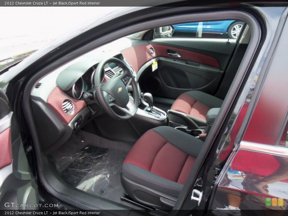 Jet Black/Sport Red Interior Photo for the 2012 Chevrolet Cruze LT #69231237