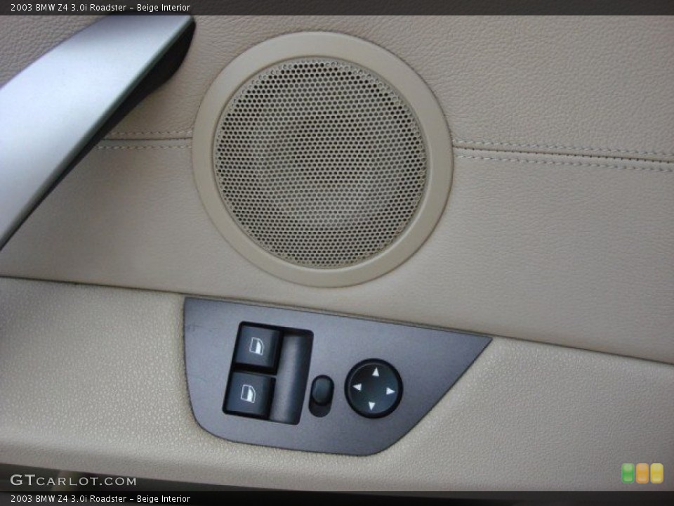 Beige Interior Controls for the 2003 BMW Z4 3.0i Roadster #69231840