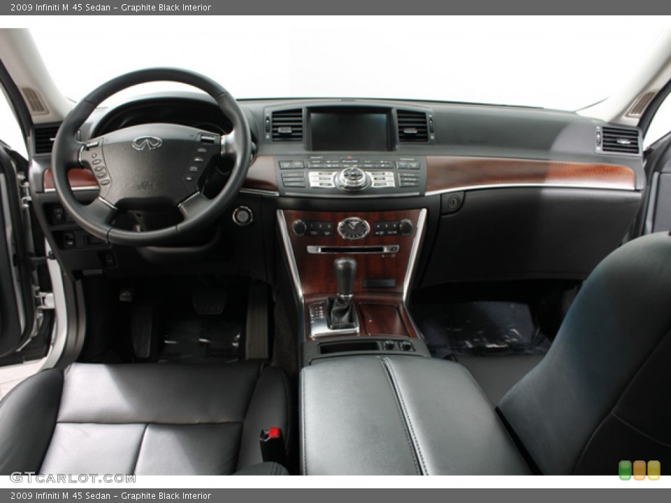 Graphite Black Interior Photo for the 2009 Infiniti M 45 Sedan #69245079