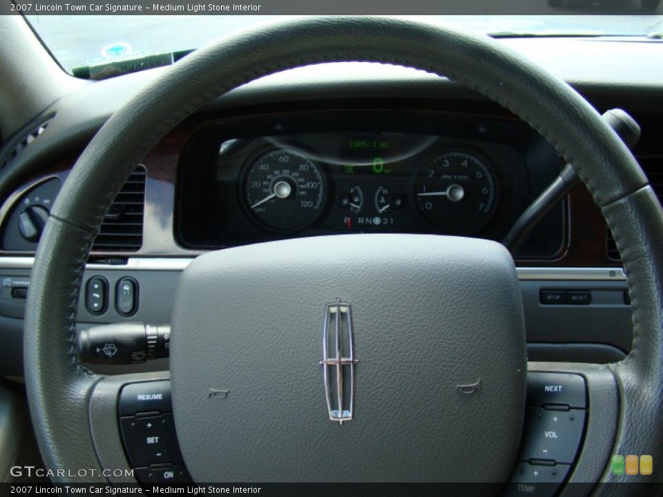 Medium Light Stone Interior Steering Wheel for the 2007 Lincoln Town Car Signature #69245424