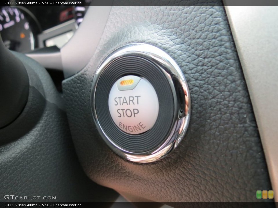 Charcoal Interior Controls for the 2013 Nissan Altima 2.5 SL #69247626
