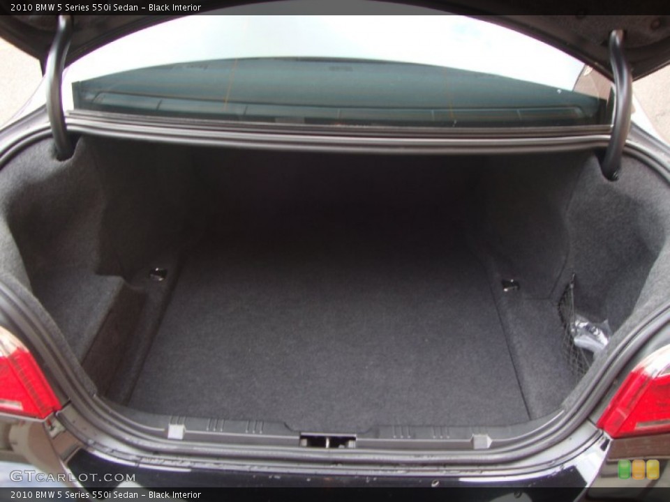 Black Interior Trunk for the 2010 BMW 5 Series 550i Sedan #69258942