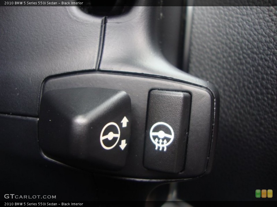 Black Interior Controls for the 2010 BMW 5 Series 550i Sedan #69258975